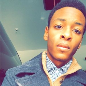 Meet your Posher, Cj